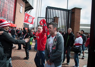 Illustration for article titled You'll Never Flop Alone: Sad Scenes From The Last Of Liverpool's Season